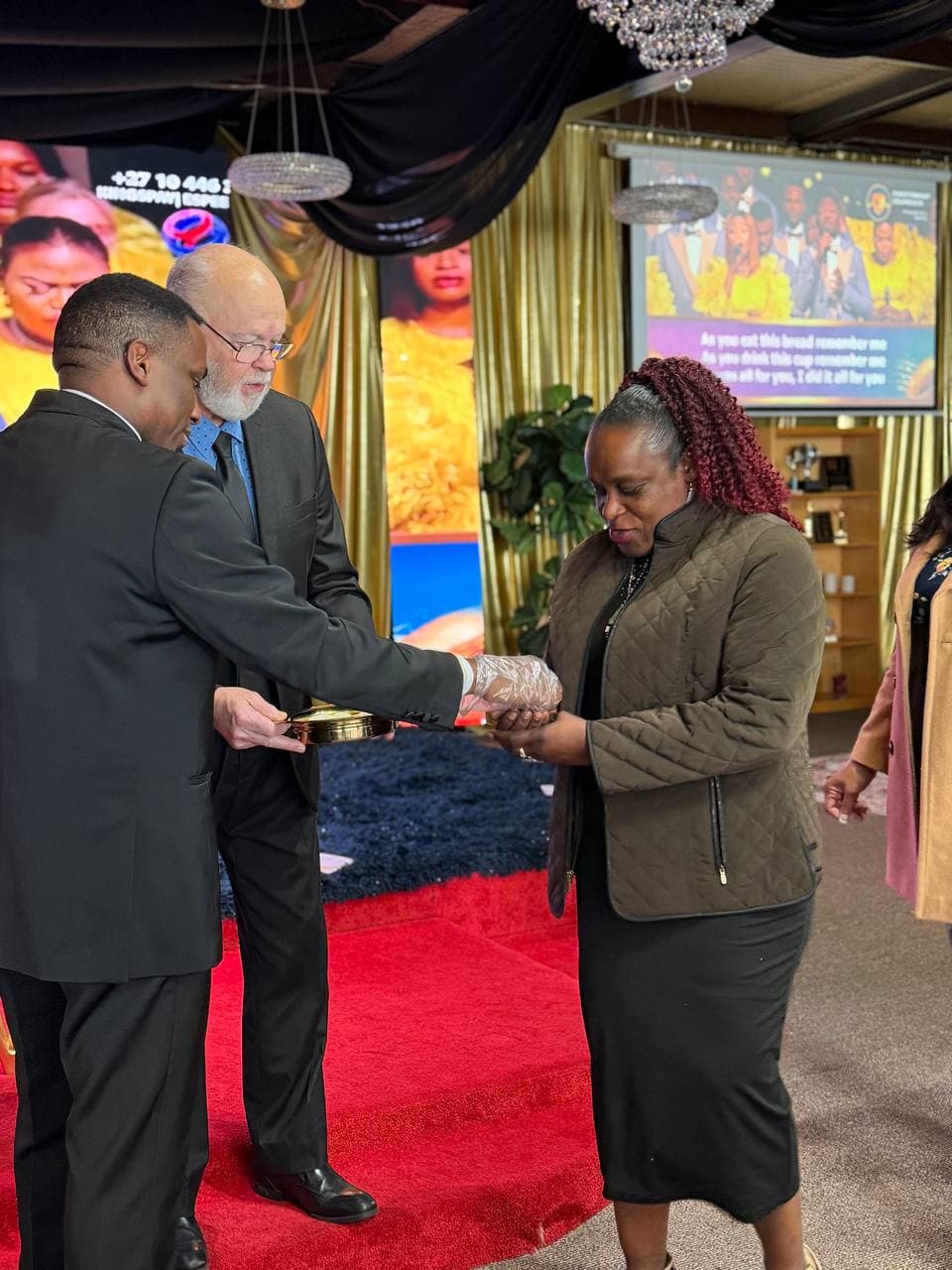 Christ Embassy Columbus Indiana - Church Service Slide 21